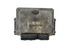 Ohjausyksikkö 73501227 0281010332 93741WAA Alfa Romeo Bosch 53133