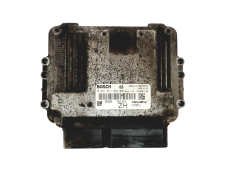 Ohjausyksikkö Opel 0281011943 55556829 8973785711 Bosch 29723