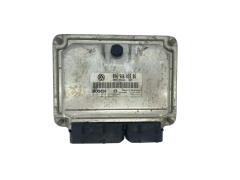 Ohjausyksikkö 0281010631 074906018BG VW Bosch 61120
