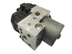 Abs-pumppu Citroen Peugeot 9636084580 0273004413 0265216698 61157