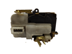Oven lukitusmekanismi Etu Vasen 9135E9 Citroen Xsara Rockwell 11014