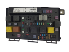 Moduuli 13206754 5DK008668-38 HB Opel GM 2374