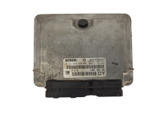 Ohjausyksikkö 0281010050 09181243 DY 28SA4109 Opel Bosch 3613
