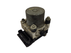 Abs-pumppu Opel Corsa C 13182319 0265800443 0265231583 Bosch 3911