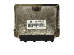 Ohjausyksikkö 038906018BC 0281001755 VW Bosch