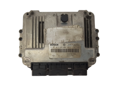 Ohjausyksikkö 0281013366 8200601334 8200631560 Renault Bosch 3207