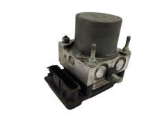 Abs-pumppu Opel Corsa C 13182319 0265800443 0265231583 Bosch 4261