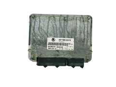 Ohjausyksikkö 047906030N 5WP4326 02 VW Skoda Siemens 32950