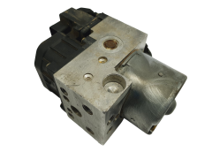 Abs-pumppu Renault Clio 2 8200085584 0273004621 0265216872 63423