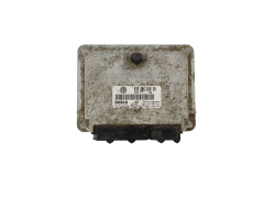 Moottorin Ohjausyksikkö 038906018GN 0281010182 Skoda 37046