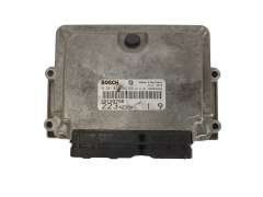 Ohjausyksikkö 55193786 0281011557 22342DBA Fiat Bosch 3647