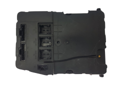 Ohjausyksikkö UCH N3 8200351184 S118400250C Renault Siemens 1993