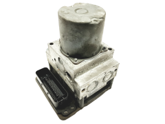 Abs-pumppu BMW X5 E70 3451 6780126-06 0265960351 Bosch 33681