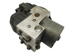 Abs-pumppu Alfa Romeo 166 60652610 0273004384 Bosch 61536