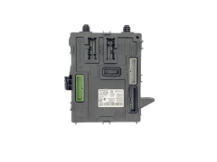 Ohjausyksikkö BCM 284B13342R A2C9791480300 Renault Continental