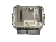 Ohjausyksikkö 55198054 AL 0281012122 Opel Bosch 42849
