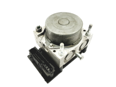 Abs-pumppu Renault Modus 8200747138 0265800558 Bosch 39673