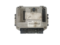 Ohjausyksikkö 0281012589 8200527725 8200527756 Renault Bosch 38394
