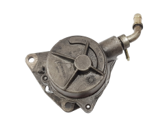 Alipainepumppu Citroen Peugeot 174409TE 456545 1.9 TD Pierburg