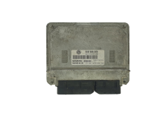 Ohjausyksikkö 03E906033 5WP40148 03 Volkswagen Siemens 47397