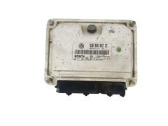 Ohjausyksikkö 030906032CE 0261207184 Volkswagen Bosch 38242