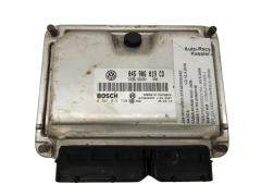Ohjausyksikkö Skoda 0281012749 045906019CD Bosch