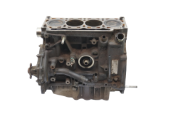Moottorilohko F3PB674 F3P674 Renault Laguna 1.8 8v