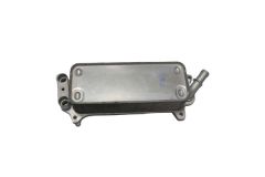 Öljynjäähdytin 4G0317021K 33171432301 Audi A6 A7 Vika