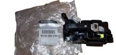 Oven lukitusmekanismi Oikea Etu Uusi Alkuperäinen 805025031R Dacia