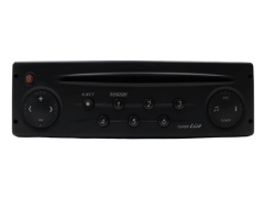Radio-CD-soitin Renault Laguna 2 8200247962 --A RENRDW100-10 9319