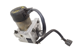 Abs-pumppu Mazda Cronos Xedos GA2G437A0 Sumitomo 2670
