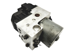 Abs-pumppu Volvo V40 S40 30857585 0273004224 Bosch 46214