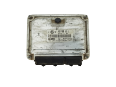 Ohjausyksikkö 036906032L 0261207189 VW Bosch 17007