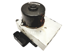 Abs-pumppu BMW 3 E46 3451 6751767 3451 6751768 Ate 32843