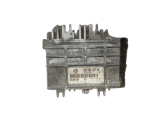 Ohjausyksikkö VW Seat 030906027AK 0261203930 Bosch 42792