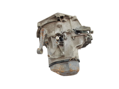 Vaihteisto 20CE45 1.4 8v Peugeot 206 2222C5 1110