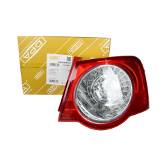 Valaisin Taka Oikea Tee VW Passat B6 3C5945096H 89450209402 DPA