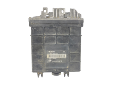 Ohjausyksikkö 030906026C 0261200257 Volkswagen Bosch 57778