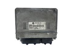 Ohjausyksikkö 03E906023J 5WP40804 04 VW Siemens 51020