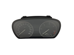 Nopeusmittari BMW 1 E87 9141477-01 1024955-76 1668