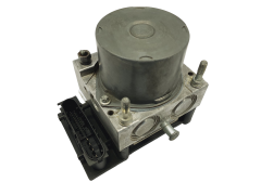Abs-pumppu 107 C1 Aygo 44510-0H010 0265800441 Bosch 67424
