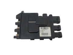 Ohjausyksikön moduuli Uusi Renault 243501820R