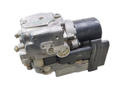 Abs-pumppu Ford Mondeo F4RF-2C219-BT B553022 B552552 Bendix 2832