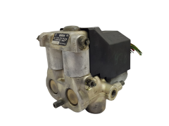 Abs-pumppu Mercedes-Benz E W124 0265200043 Bosch 5352