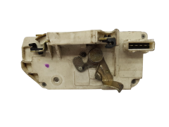 Oven lukitusmekanismi Vasen Taka 913739 Peugeot 306 Kiekert 10706