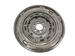 Vauhtipyörä LUK 123105323R 123008498R 1.2 TCE Renault Dacia 1443