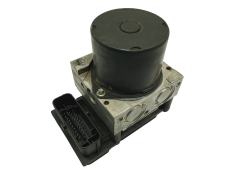 Abs-pumppu VW Fox 5Z0614117B 0265800468 5Z0907379A 66157