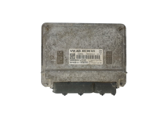 Ohjausyksikkö 03D906023 5WP40806 04 VW SEAT SKODA Siemens 46631