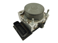 Abs-pumppu Fiat Grande Punto 51798104 0265800690 Bosch 61098