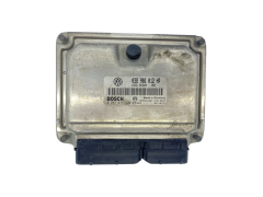 Ohjausyksikkö 038906012HP 0281011320 Seat VW Bosch 63240